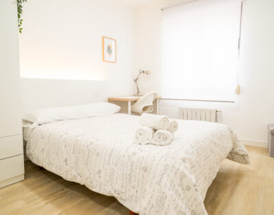 Habitación con baño privado Torrelavega