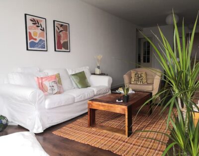 Alquiler Piso Zona Valdecilla, 100 m2. 3 habs, 2 baños, Reformado, Amplio y Luminoso. Todo exterior. 1090 €/mes. Tfno: 673629926