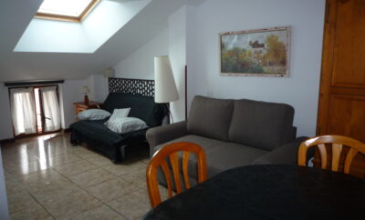 ATICO DE DOS HABITACIONES