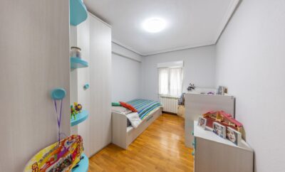 STUDENT ROOM – SPACIOUS, CENTRAL AND QUIET